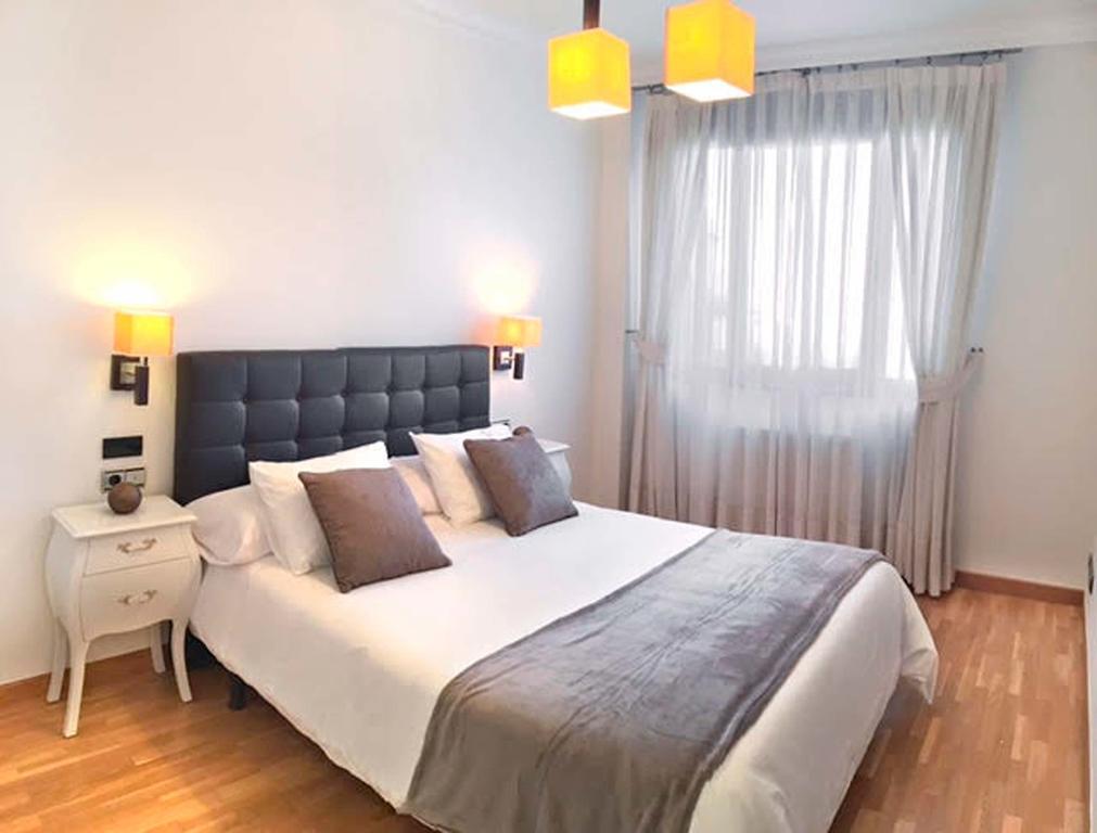 Apartamentos Vitoria ภายนอก รูปภาพ